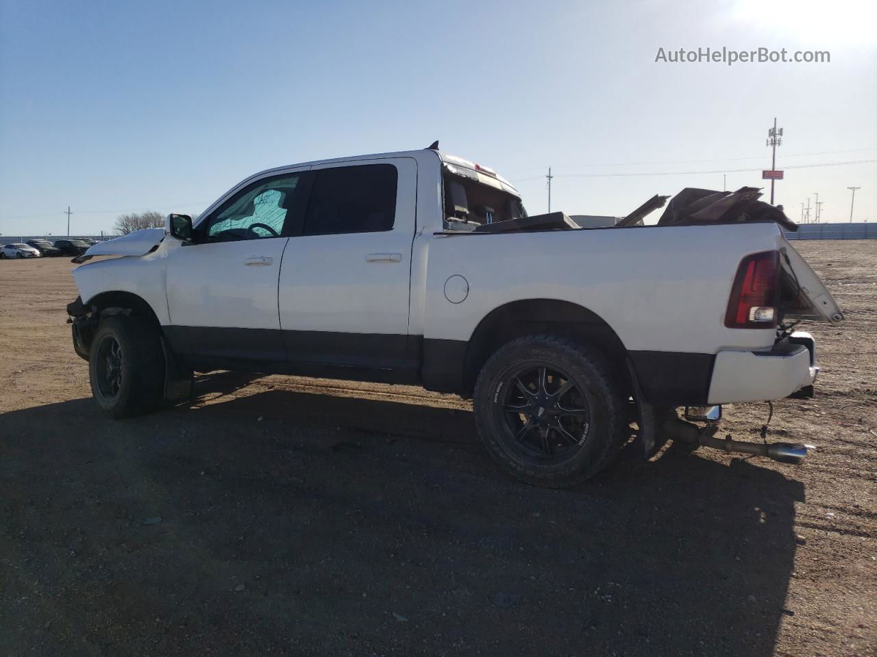 2015 Ram 1500 Sport White vin: 1C6RR7MTXFS672890