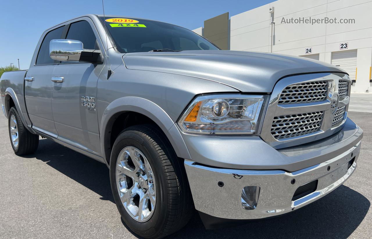 2019 Ram 1500 Classic Laramie Silver vin: 1C6RR7NM1KS749485