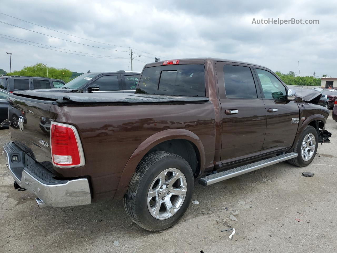 2015 Ram 1500 Laramie Коричневый vin: 1C6RR7NT0FS711212