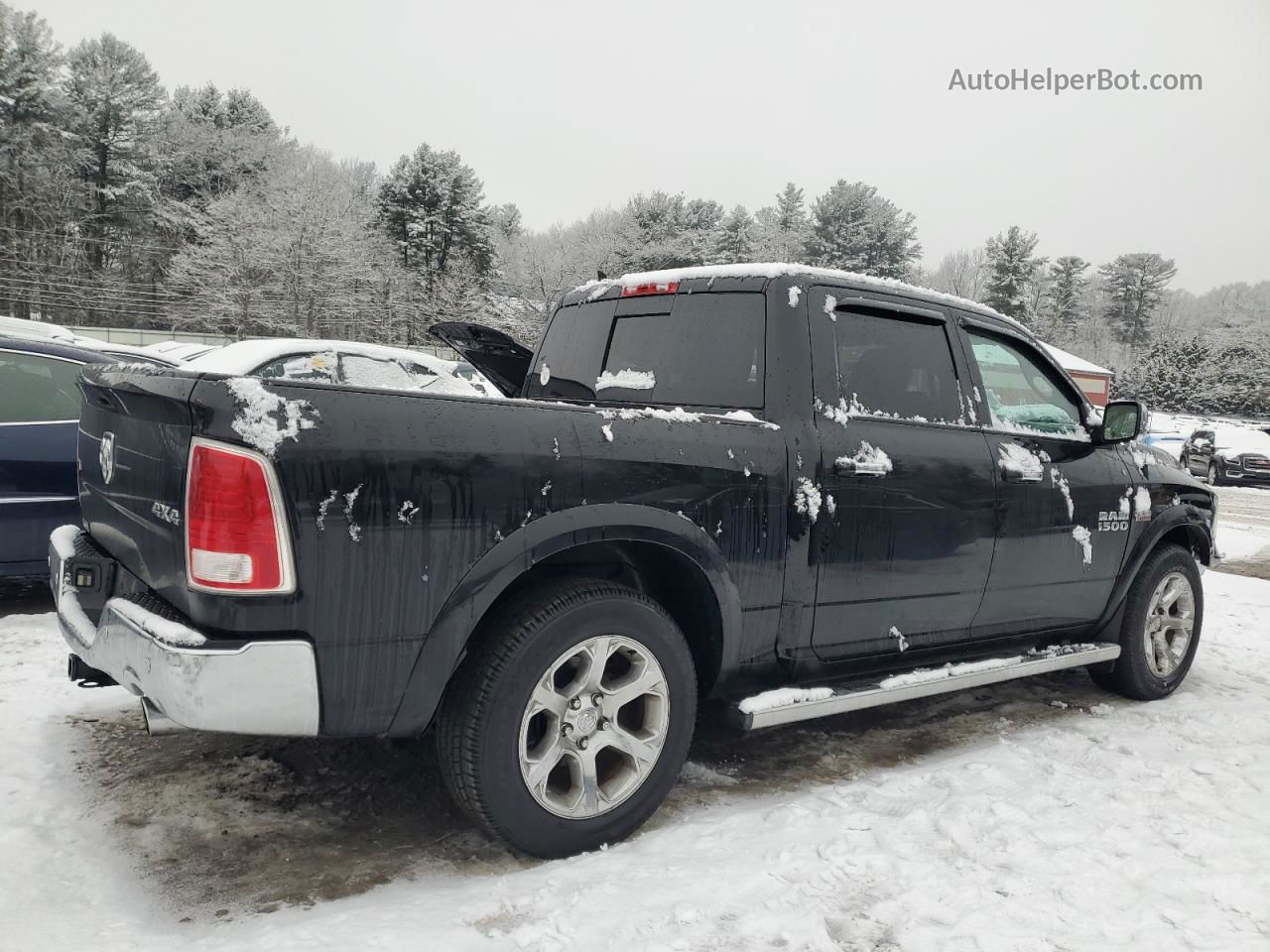 2015 Ram 1500 Laramie Black vin: 1C6RR7NT1FS573521