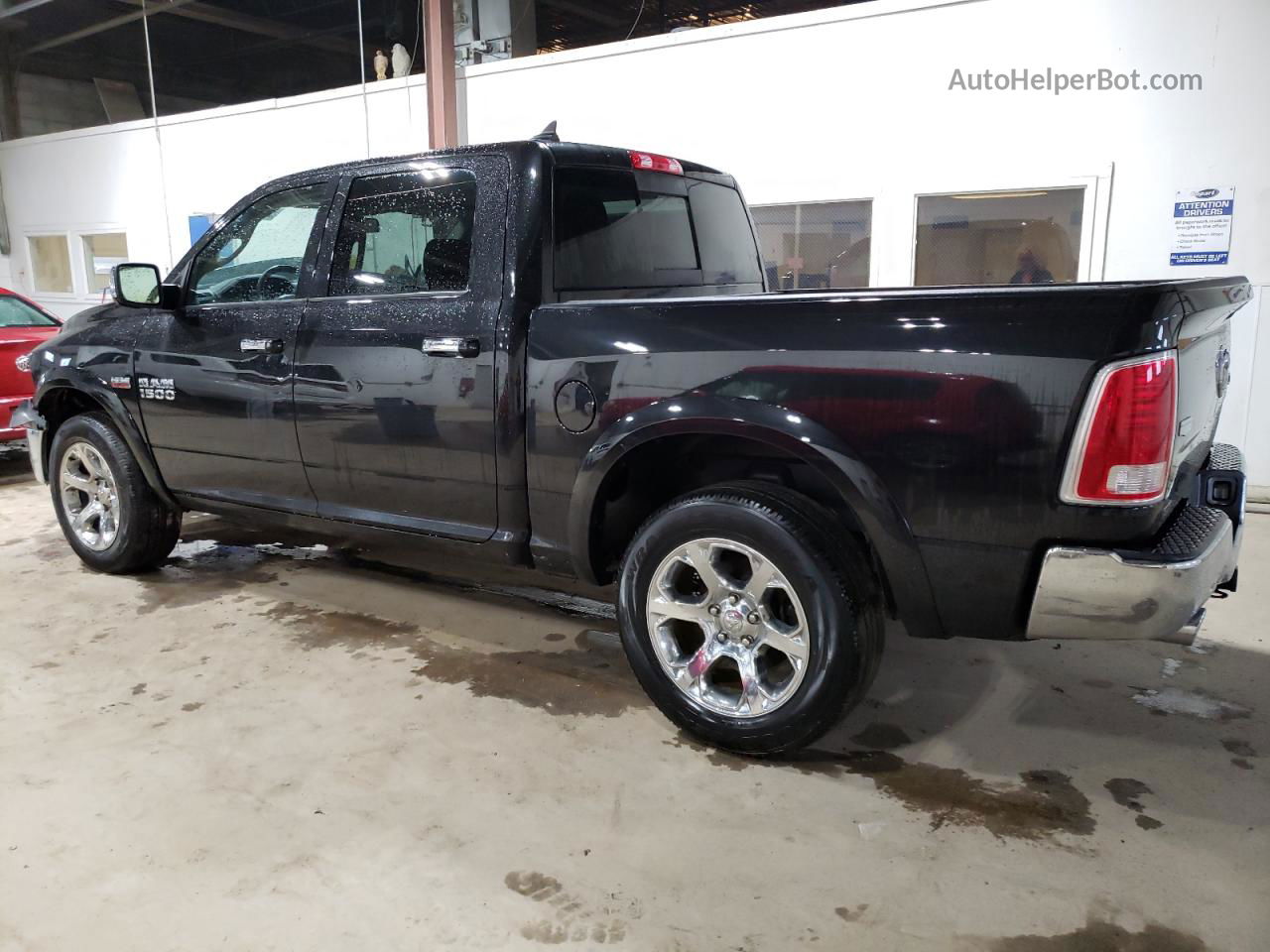 2015 Ram 1500 Laramie Black vin: 1C6RR7NT1FS768034