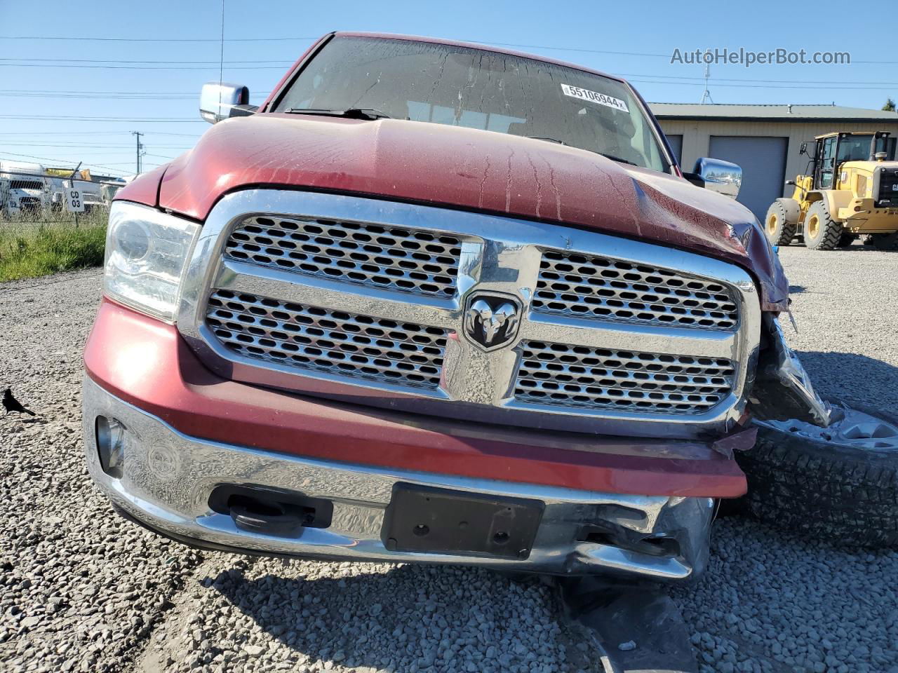 2015 Ram 1500 Laramie Красный vin: 1C6RR7NT3FS612156