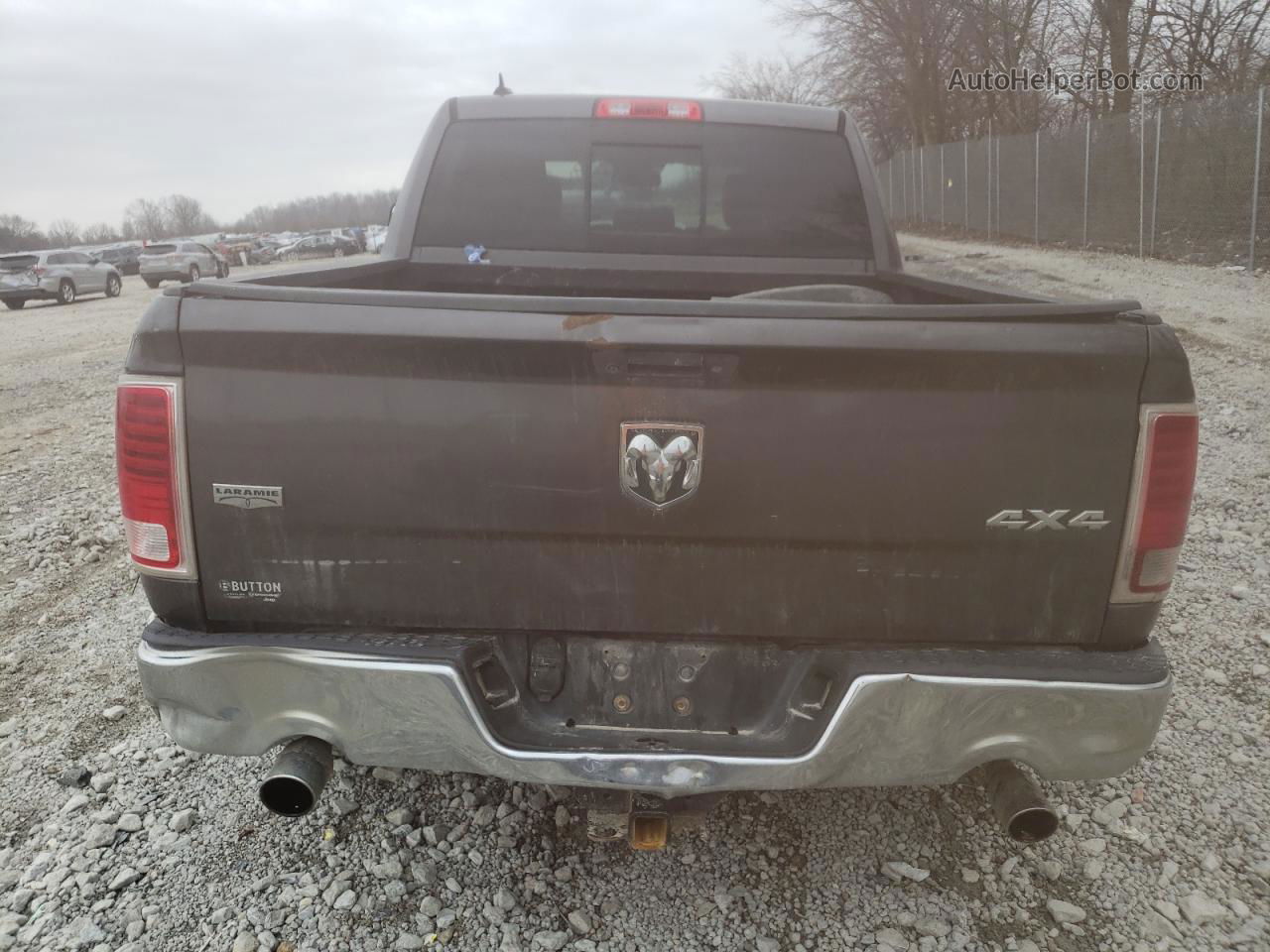 2015 Ram 1500 Laramie Серый vin: 1C6RR7NT3FS644024