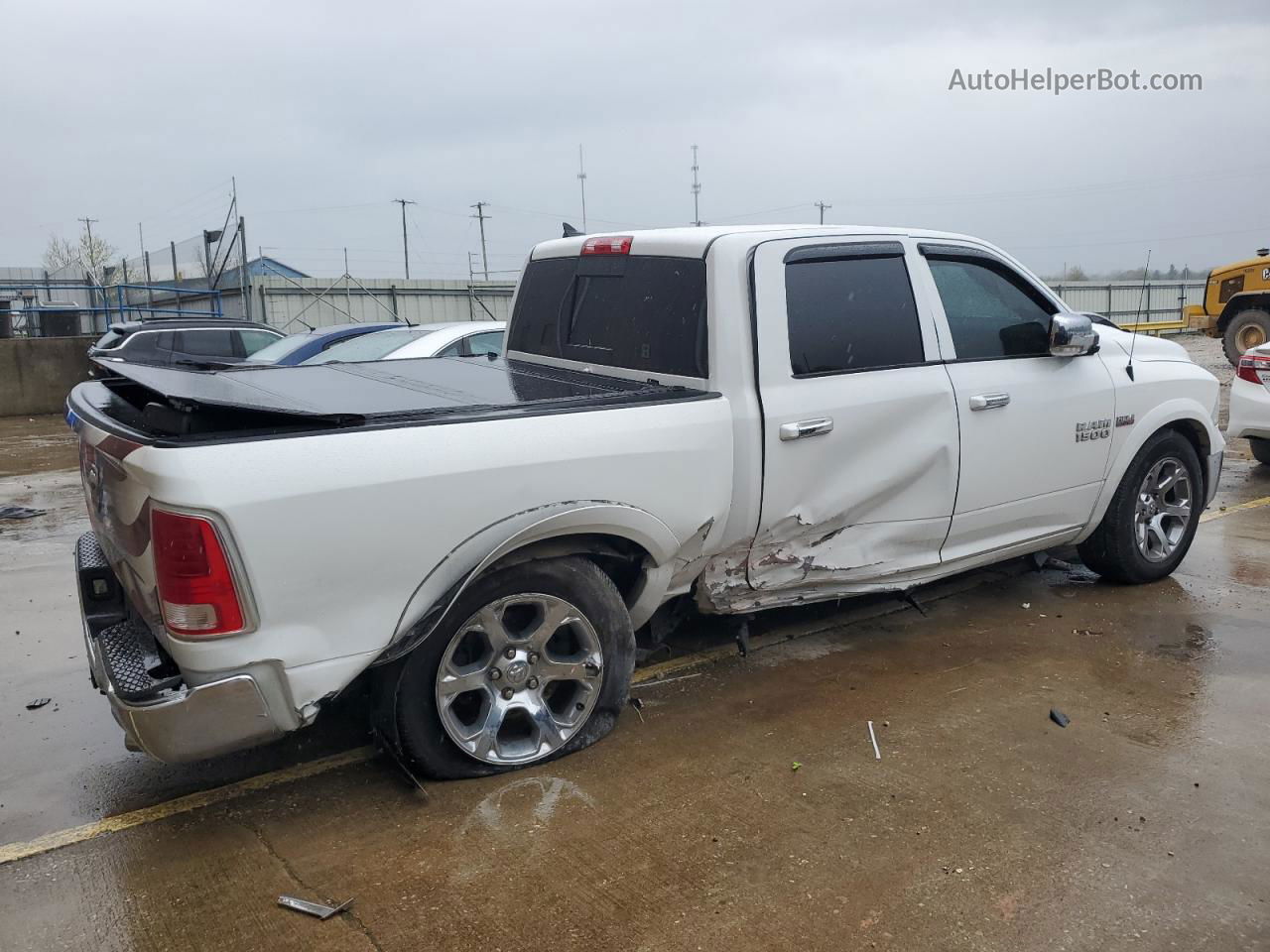 2014 Ram 1500 Laramie White vin: 1C6RR7NT8ES479912