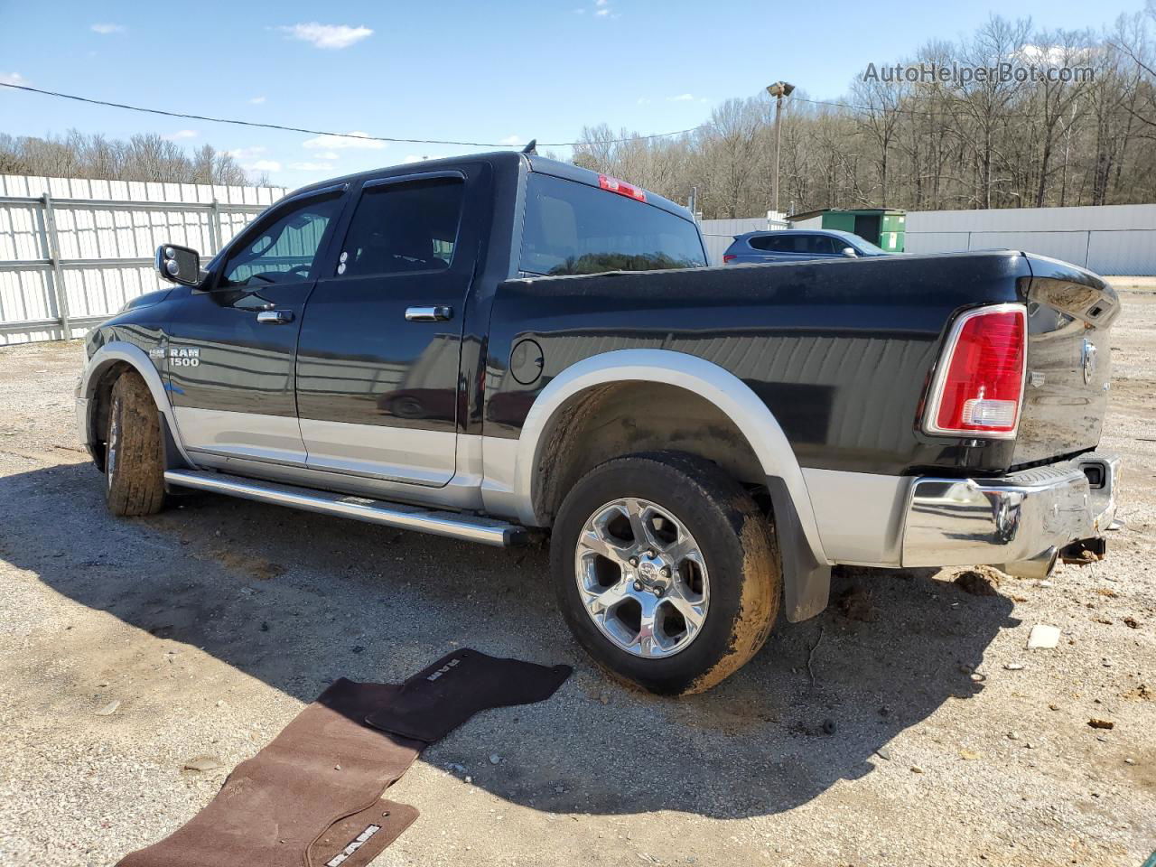 2015 Ram 1500 Laramie Black vin: 1C6RR7NTXFS665968