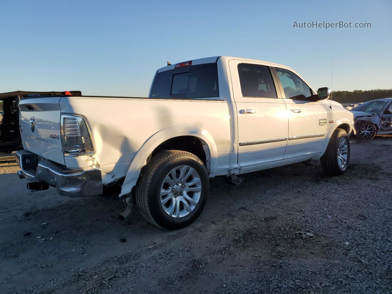 2014 Ram 1500 Longhorn White vin: 1C6RR7PT0ES427543