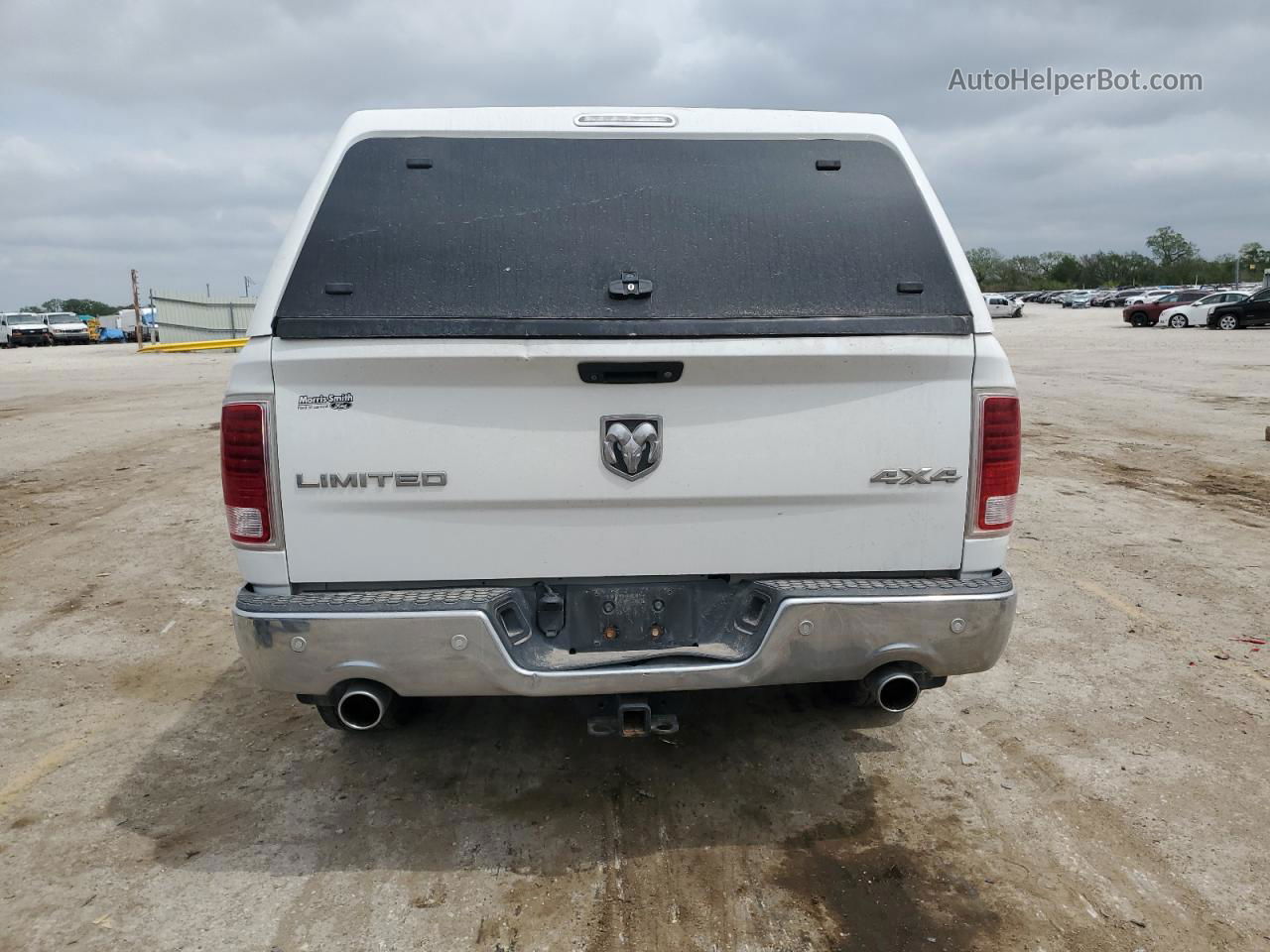 2015 Ram 1500 Longhorn White vin: 1C6RR7PT9FS612188