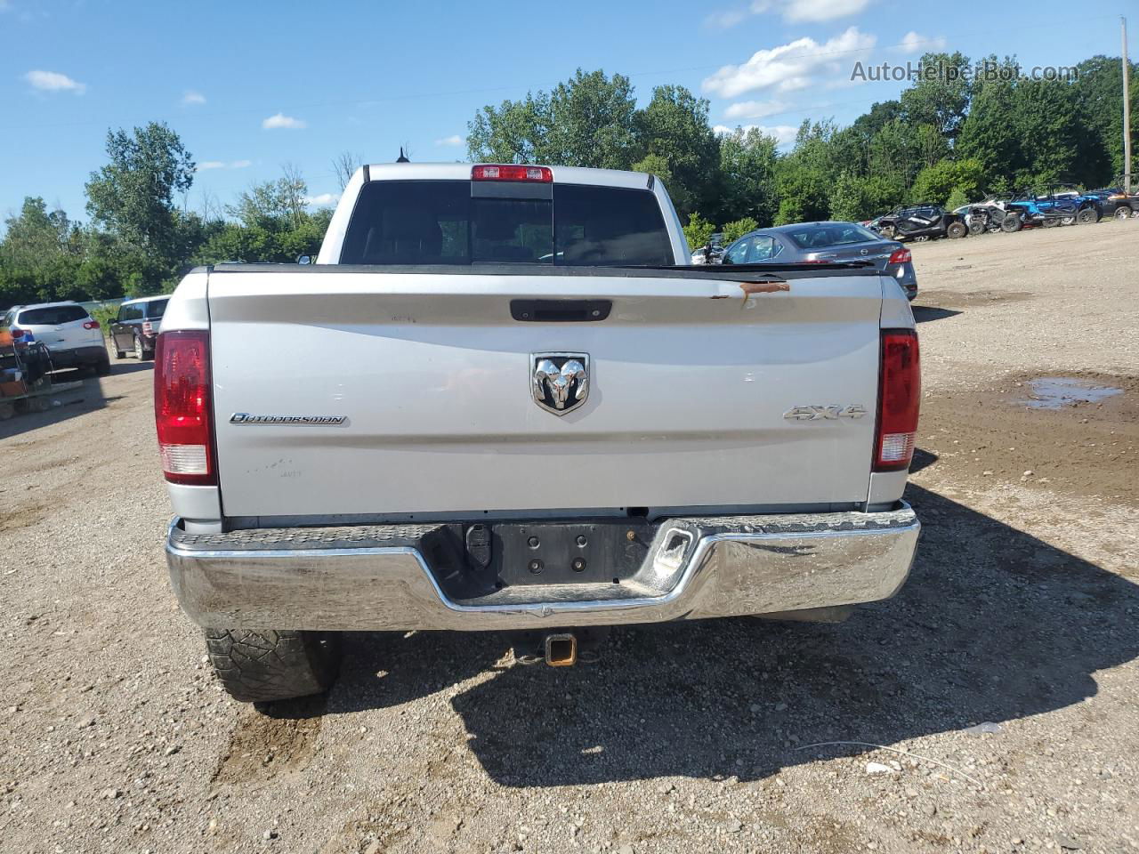 2015 Ram 1500 Slt Серебряный vin: 1C6RR7TT5FS649129