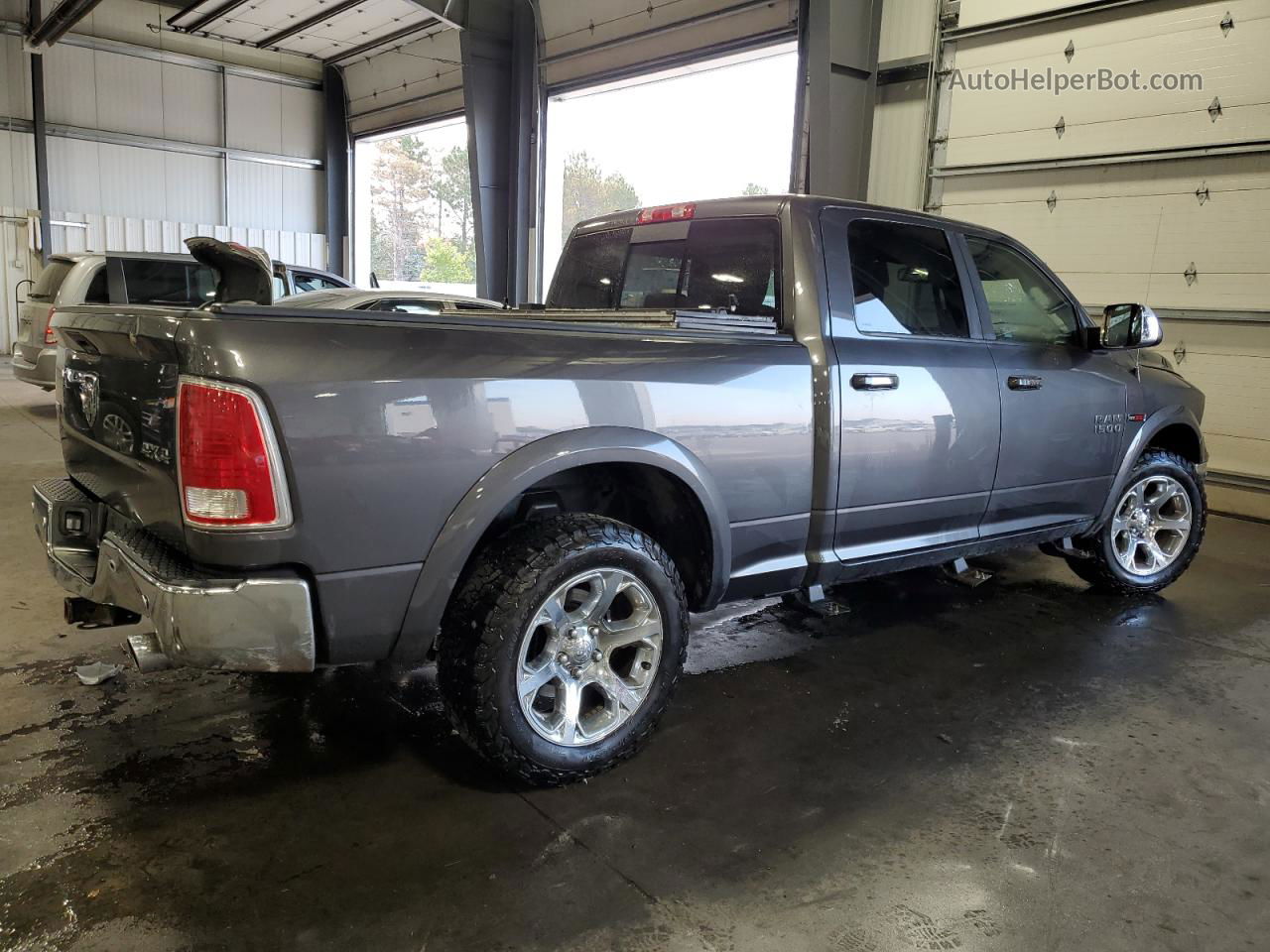 2015 Ram 1500 Laramie Black vin: 1C6RR7VM5FS756235