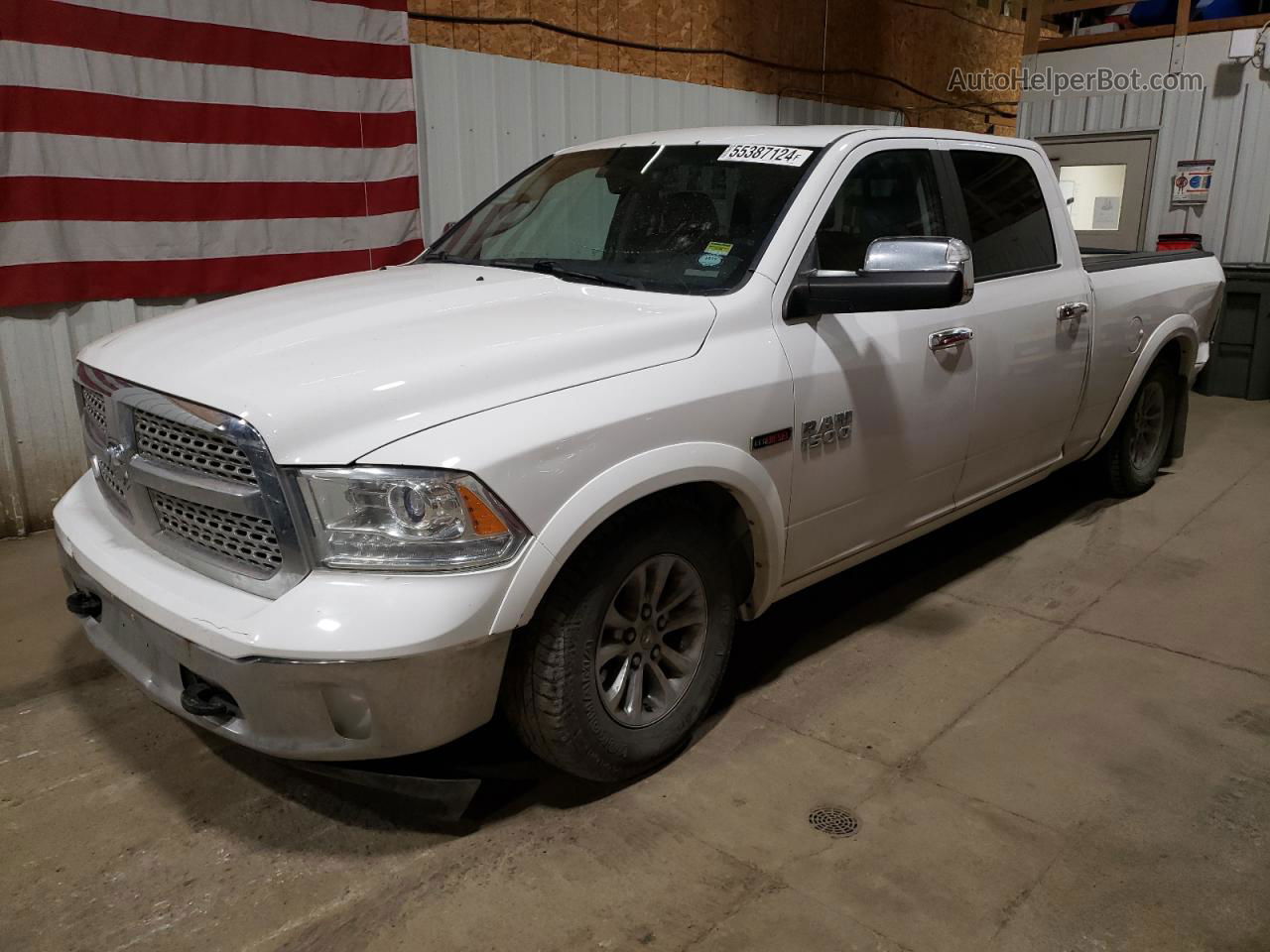 2015 Ram 1500 Laramie Белый vin: 1C6RR7VM8FS561326