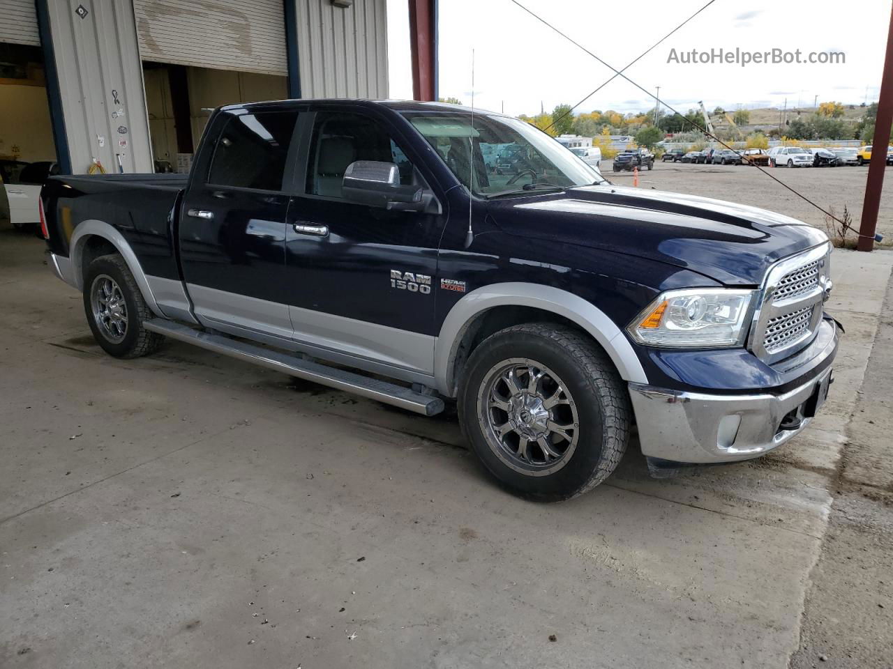 2014 Ram 1500 Laramie Синий vin: 1C6RR7VT5ES335198