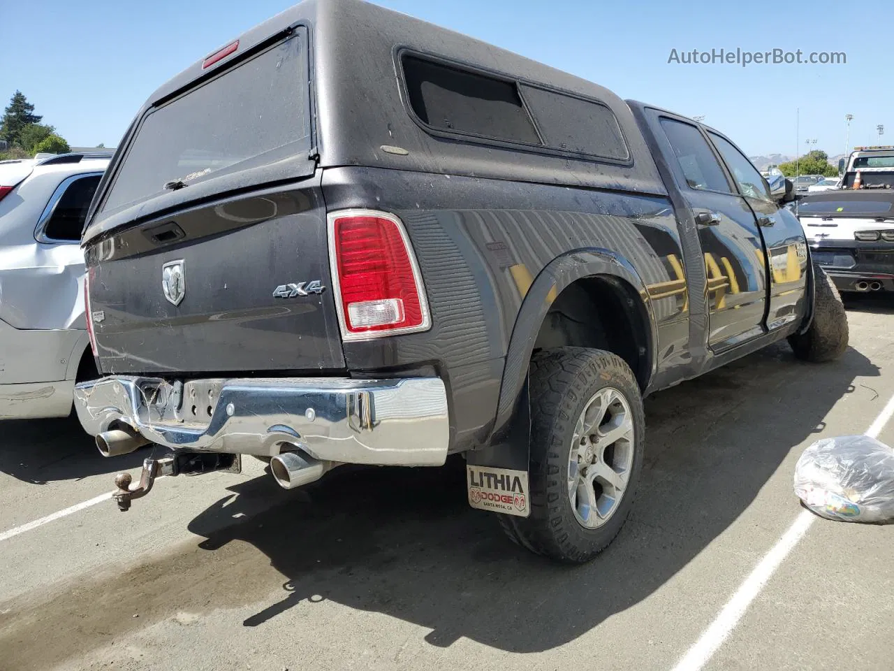 2015 Ram 1500 Laramie Black vin: 1C6RR7VT8FS597072