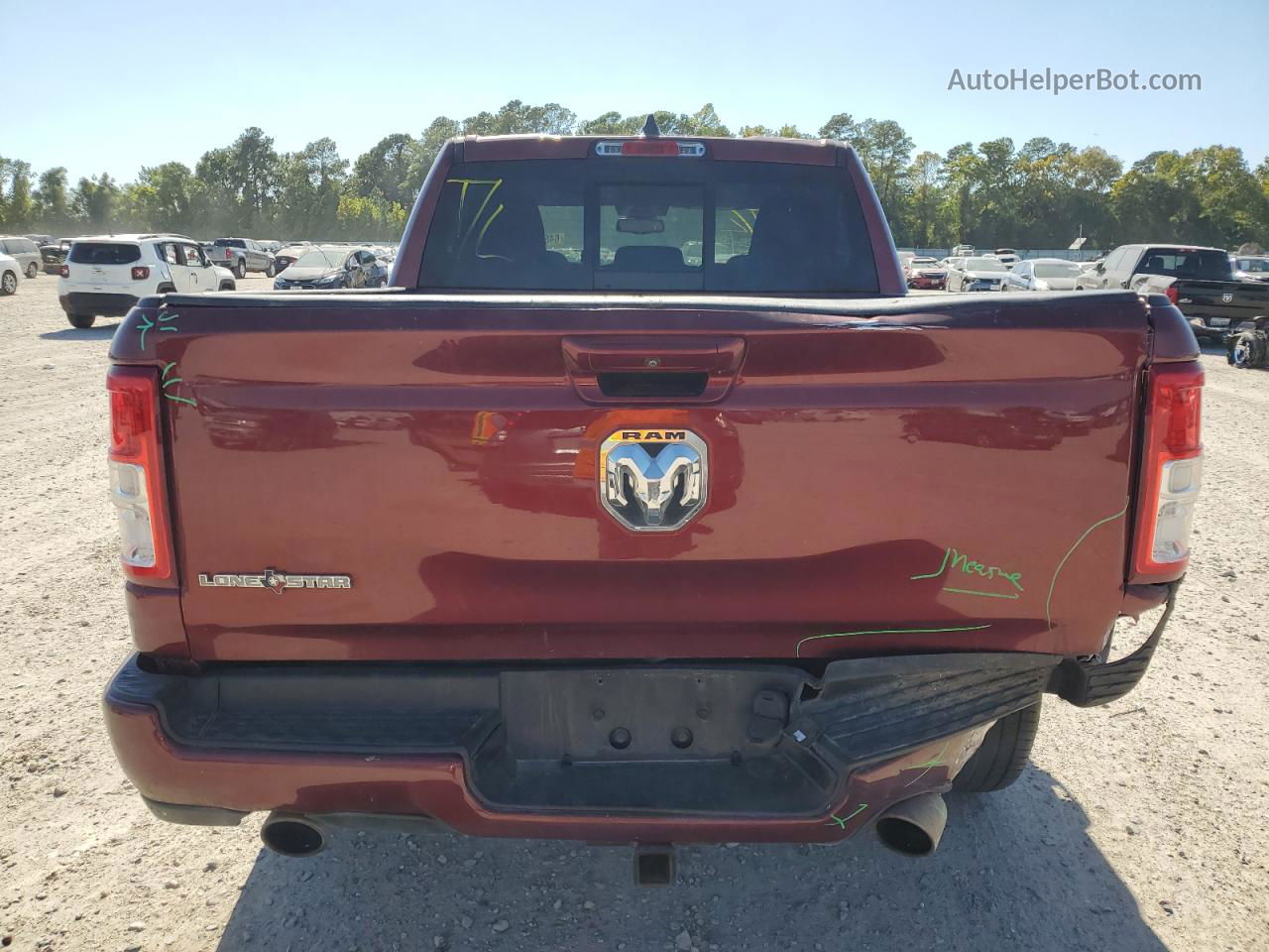 2019 Ram 1500 Big Horn/lone Star Burgundy vin: 1C6RREFT0KN684735