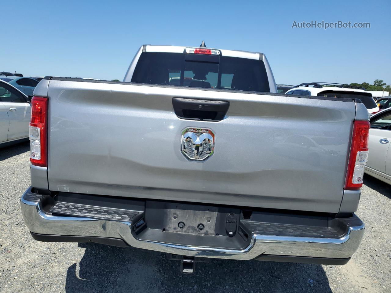 2019 Ram 1500 Tradesman Серебряный vin: 1C6RREGTXKN679962