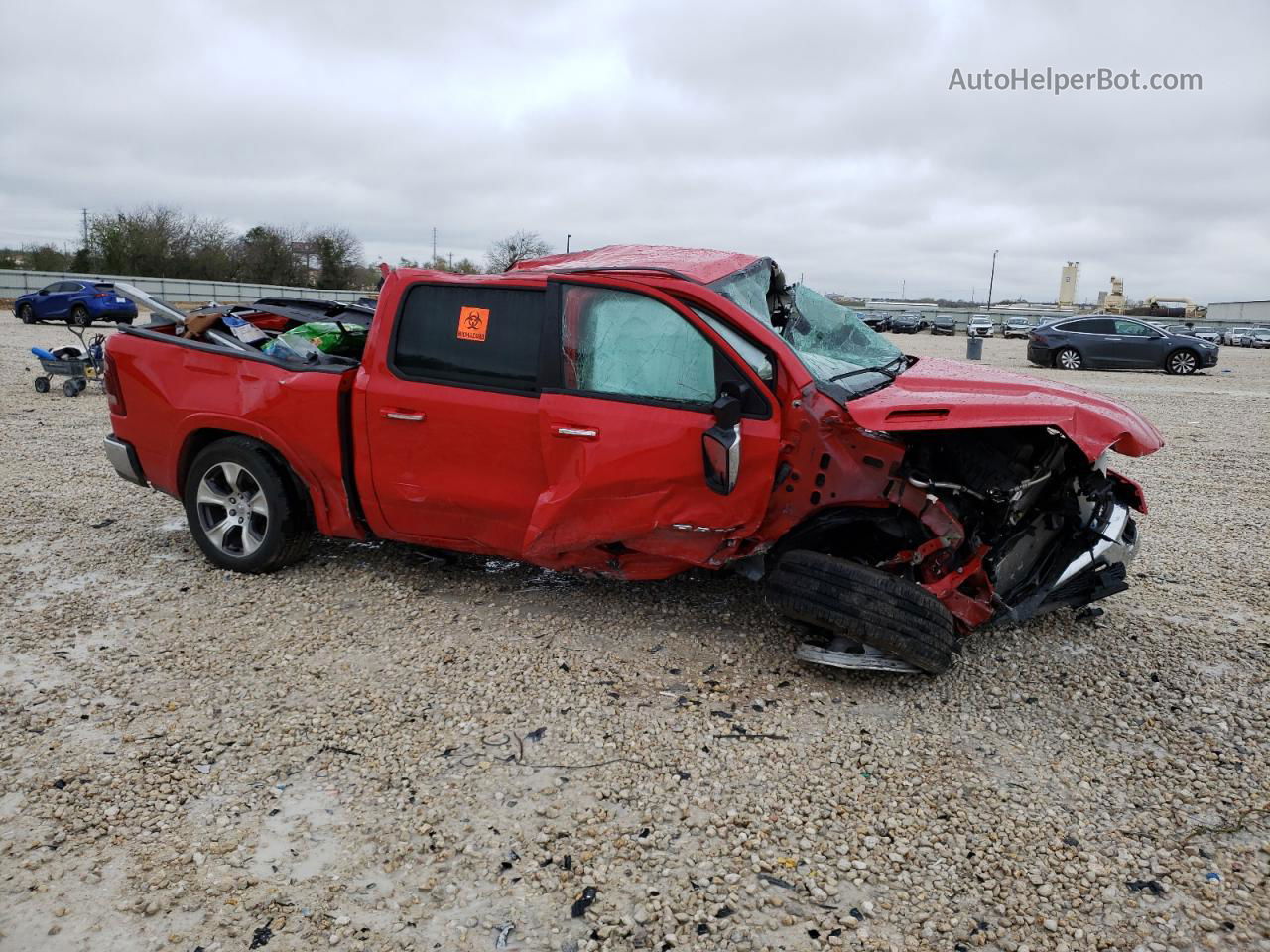 2022 Ram 1500 Laramie Красный vin: 1C6RREJT1NN260797