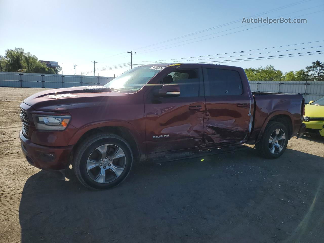 2020 Ram 1500 Laramie Burgundy vin: 1C6RREJT3LN129609