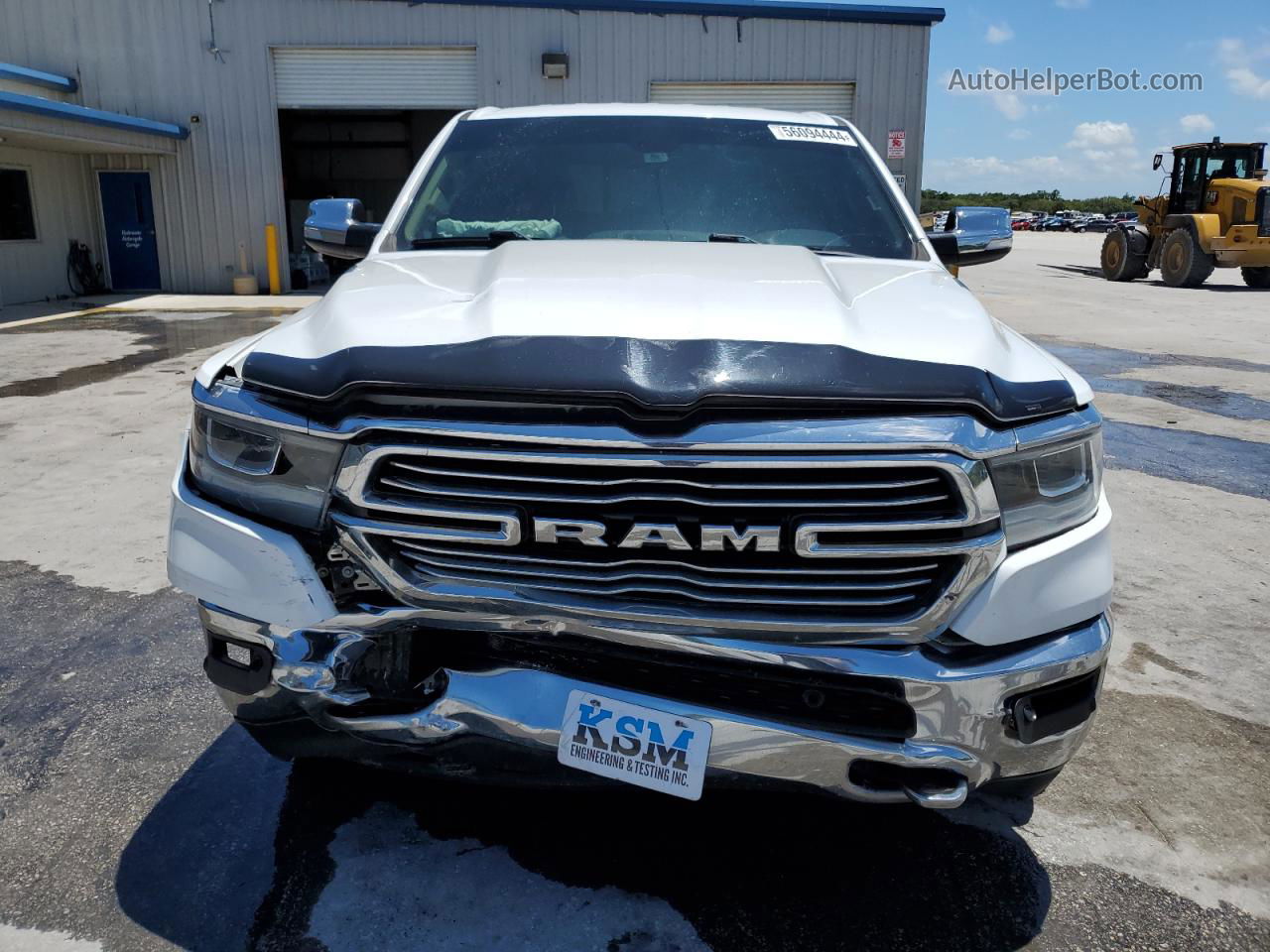 2019 Ram 1500 Laramie White vin: 1C6RREJT6KN738448