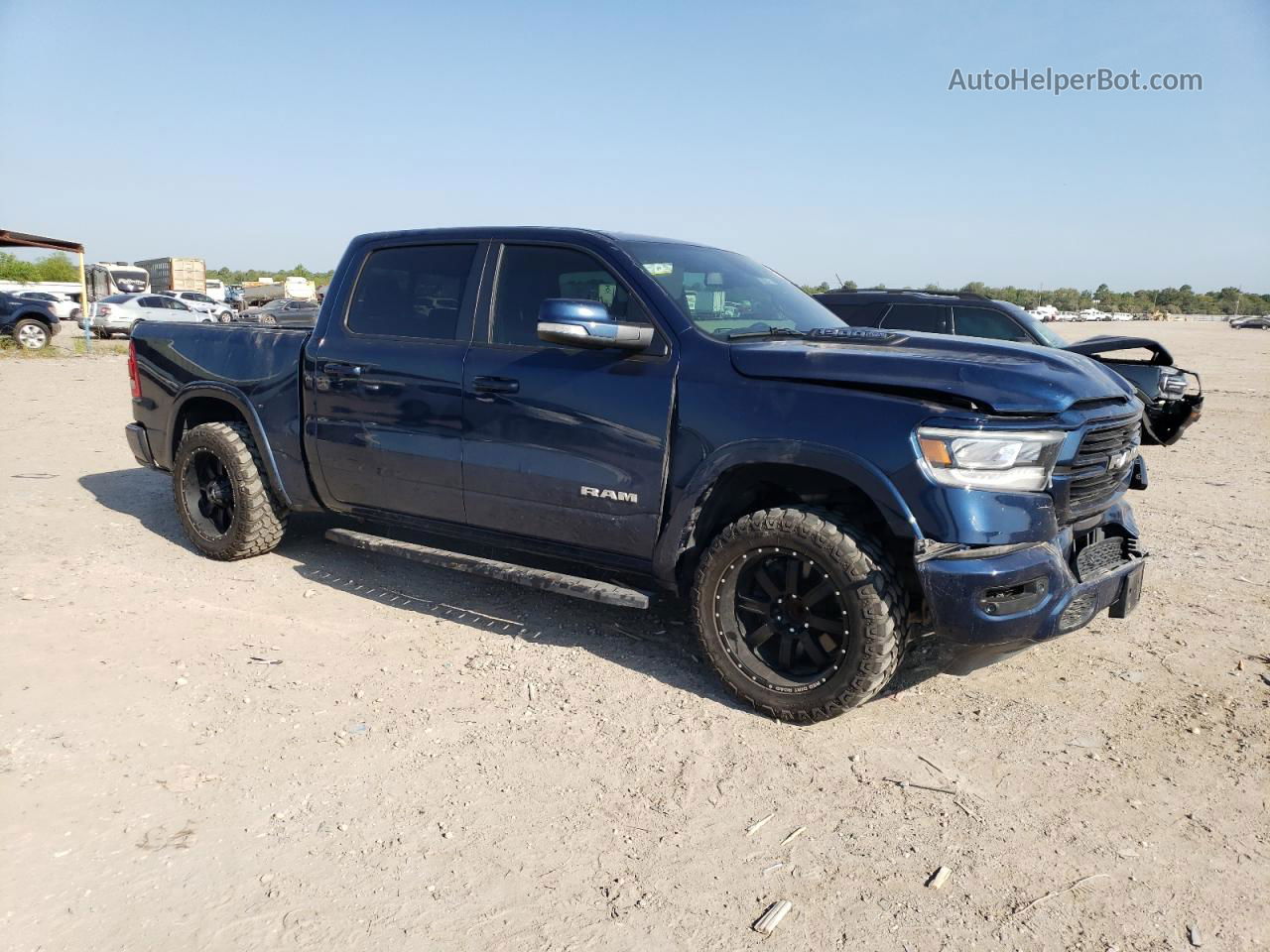 2019 Ram 1500 Laramie Blue vin: 1C6RREJT6KN792557