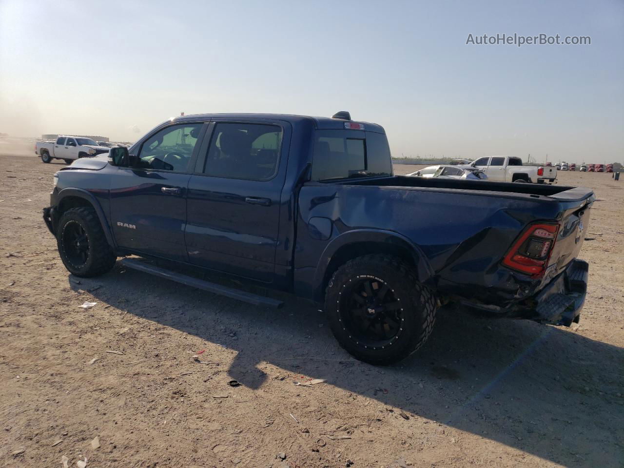 2019 Ram 1500 Laramie Blue vin: 1C6RREJT6KN792557