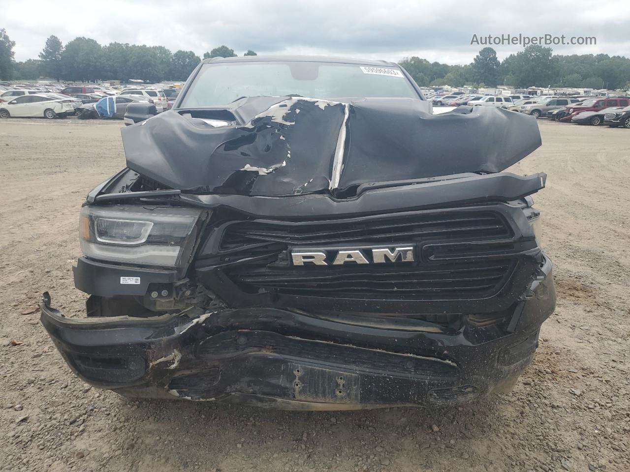 2019 Ram 1500 Laramie Black vin: 1C6RREJTXKN616952