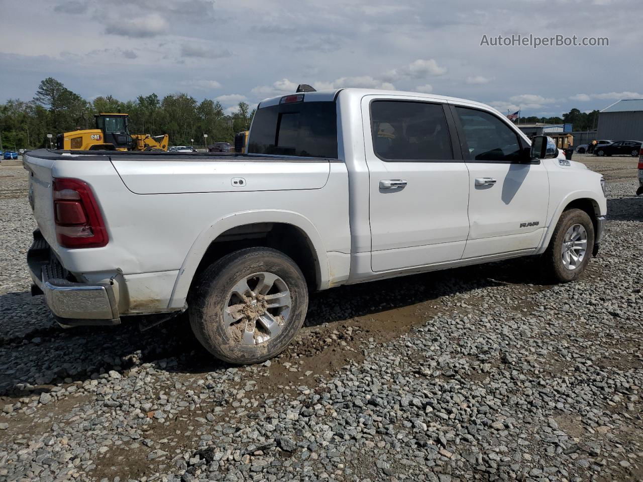 2020 Ram 1500 Laramie White vin: 1C6RREJTXLN401914