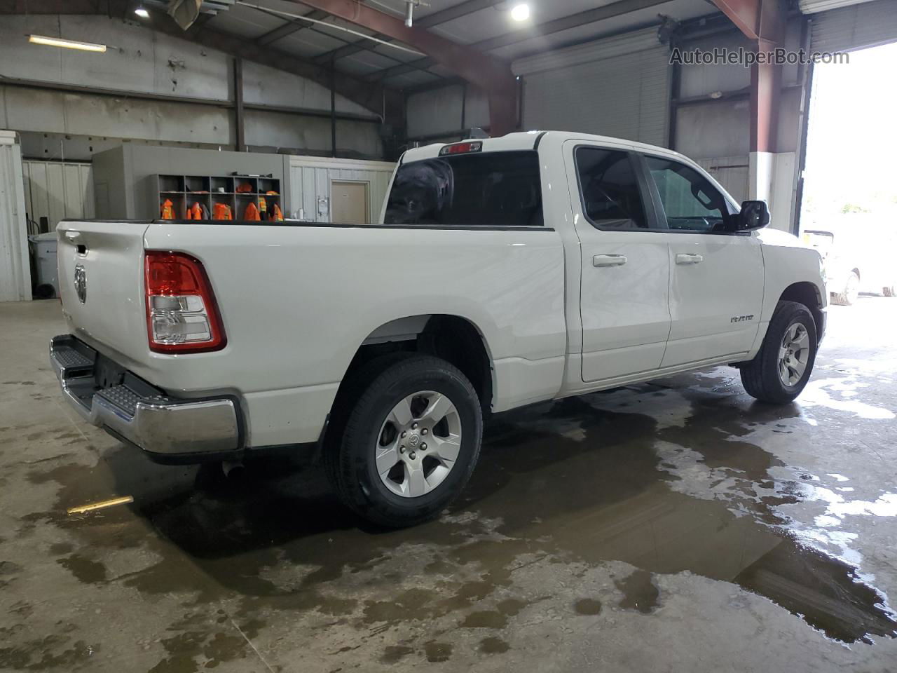 2022 Ram 1500 Big Horn/lone Star White vin: 1C6RRFBG5NN480290