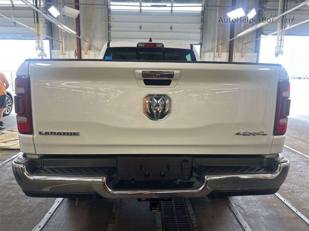 2022 Ram 1500 Laramie  4x4 6'4 Box vin: 1C6RRFRG1NN329761