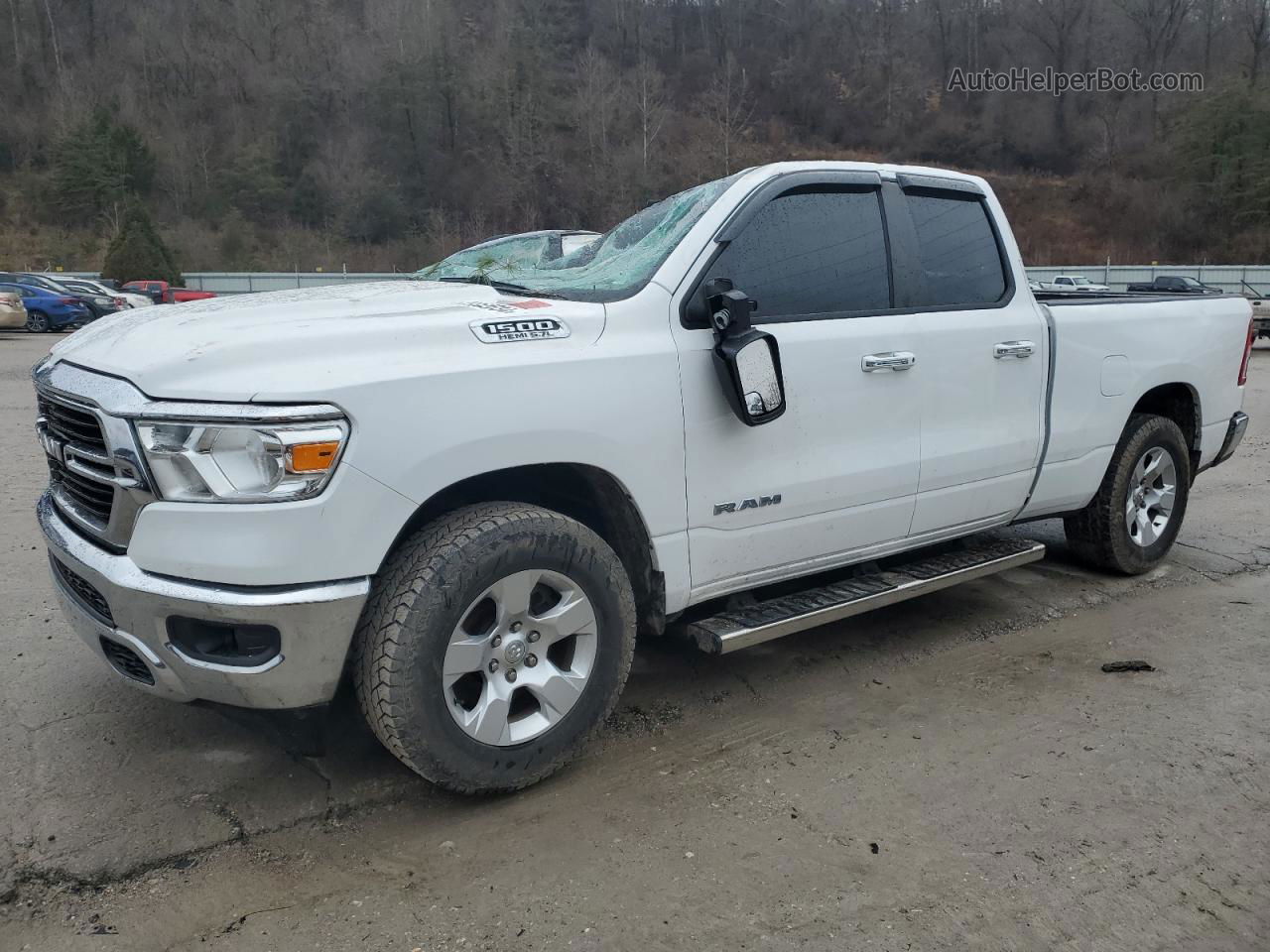 2020 Ram 1500 Big Horn/lone Star White vin: 1C6SRFBT0LN371988