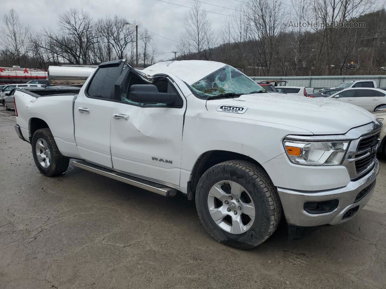 2020 Ram 1500 Big Horn/lone Star White vin: 1C6SRFBT0LN371988