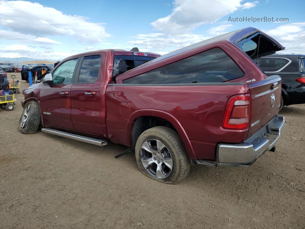 2019 Ram 1500 Laramie Красный vin: 1C6SRFDT2KN795667