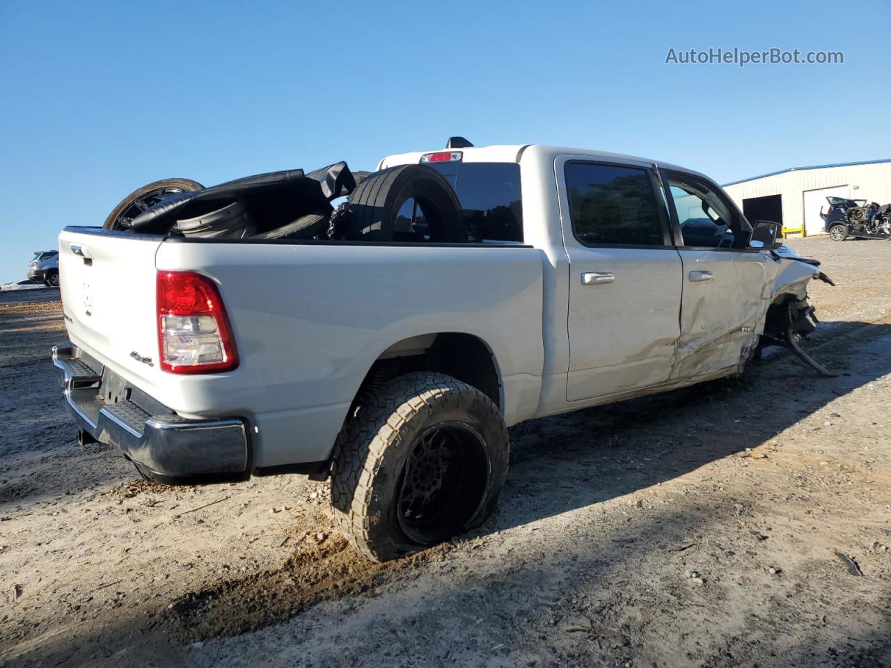 2020 Ram 1500 Big Horn/lone Star White vin: 1C6SRFFT0LN330173