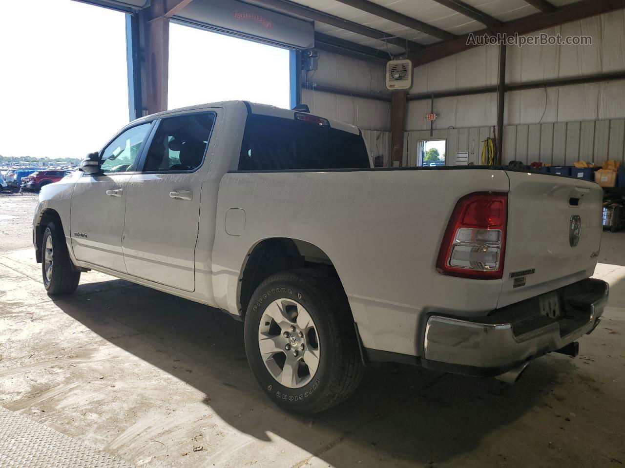 2022 Ram 1500 Big Horn/lone Star White vin: 1C6SRFFT2NN265359