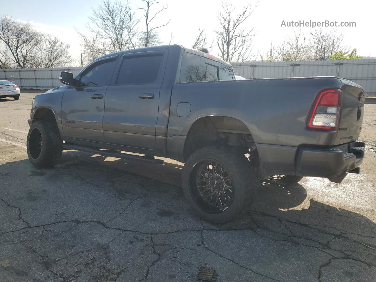 2020 Ram 1500 Big Horn/lone Star Угольный vin: 1C6SRFFT3LN212120