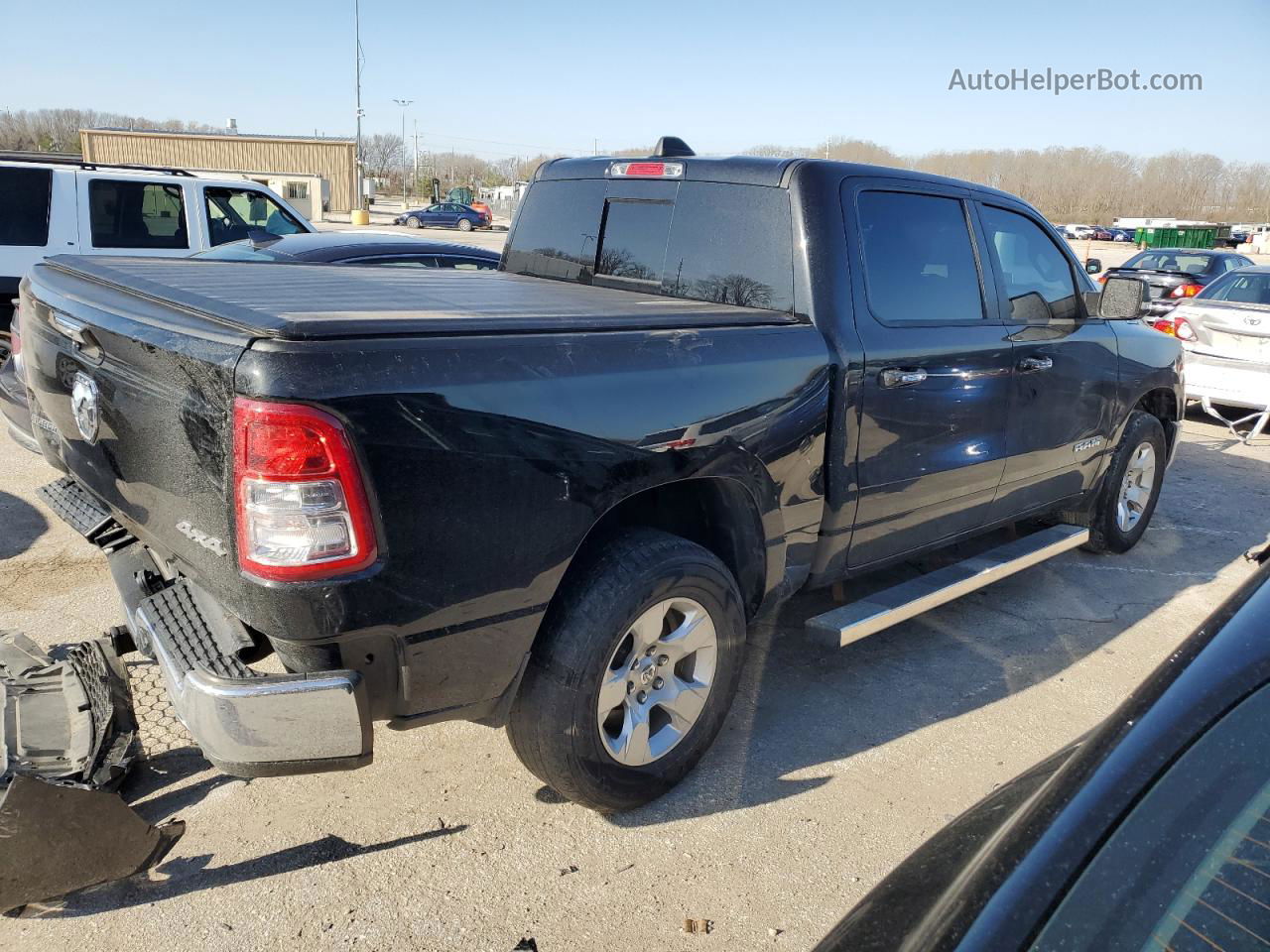 2020 Ram 1500 Big Horn/lone Star Черный vin: 1C6SRFFT4LN385418