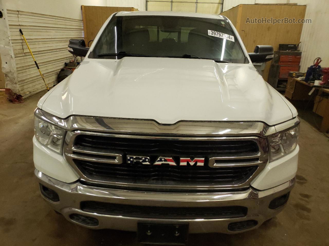 2019 Ram 1500 Big Horn/lone Star White vin: 1C6SRFFT5KN762191