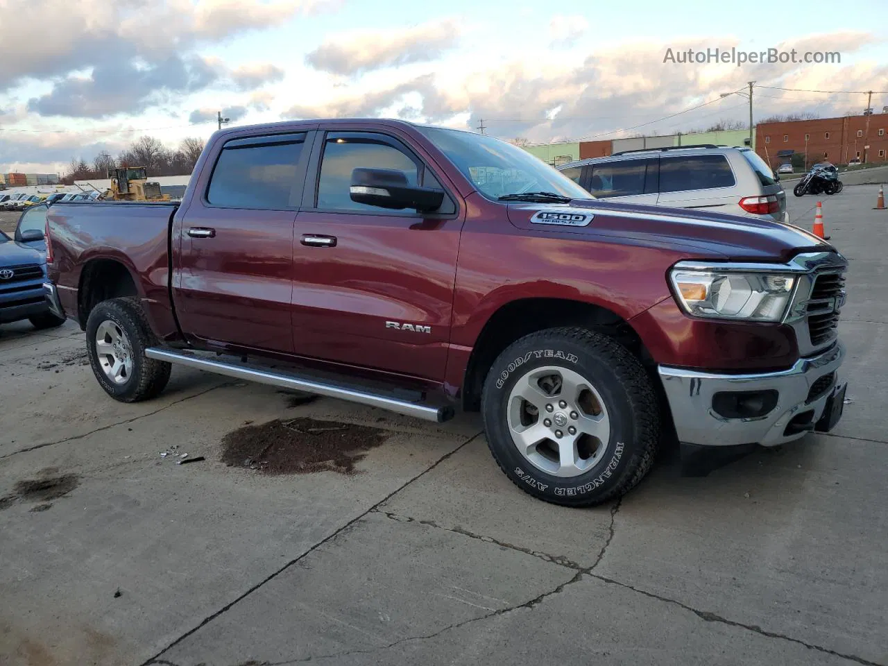 2019 Ram 1500 Big Horn/lone Star Темно-бордовый vin: 1C6SRFFT7KN676221