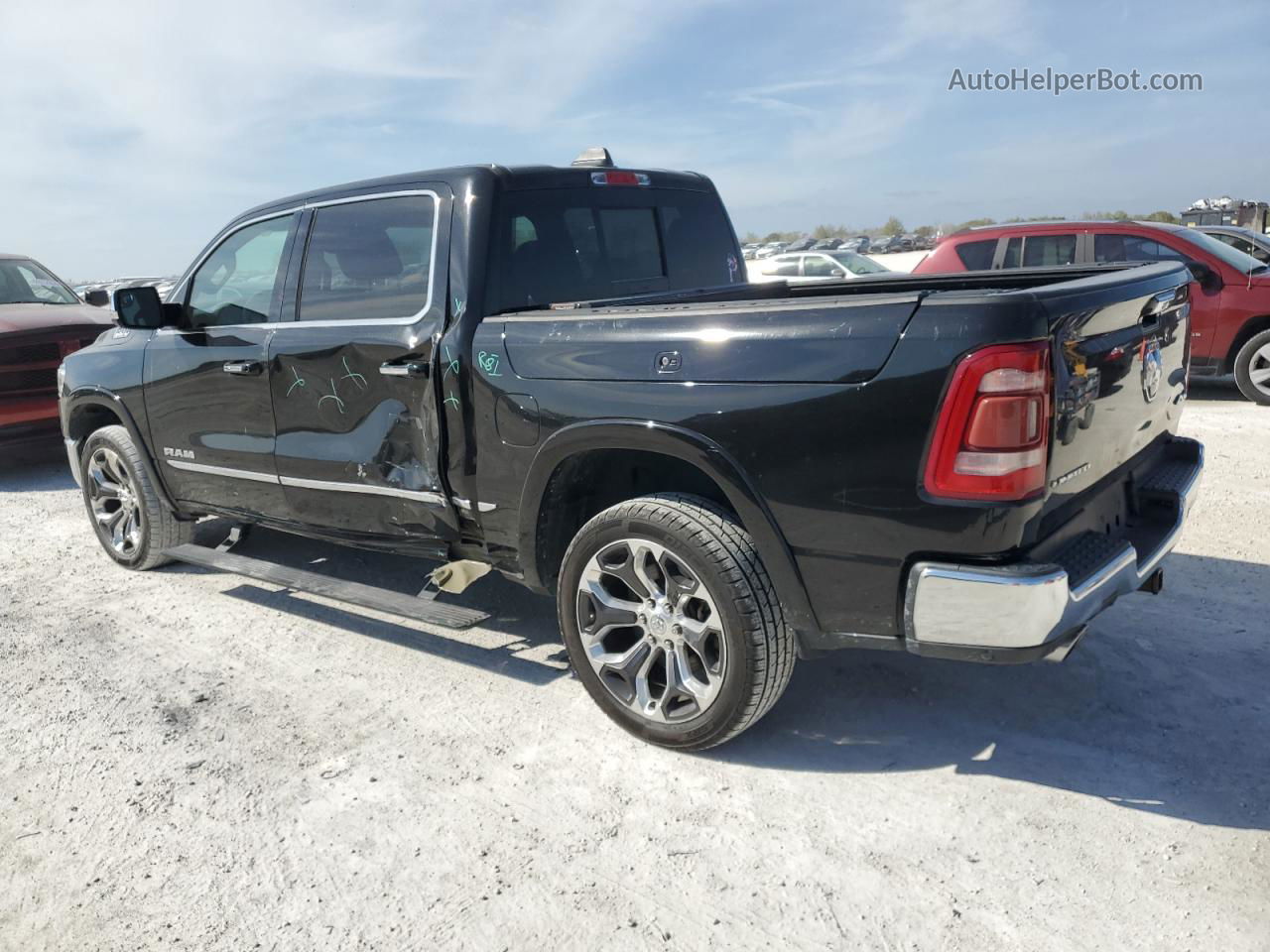 2019 Ram 1500 Limited Black vin: 1C6SRFHT5KN626544