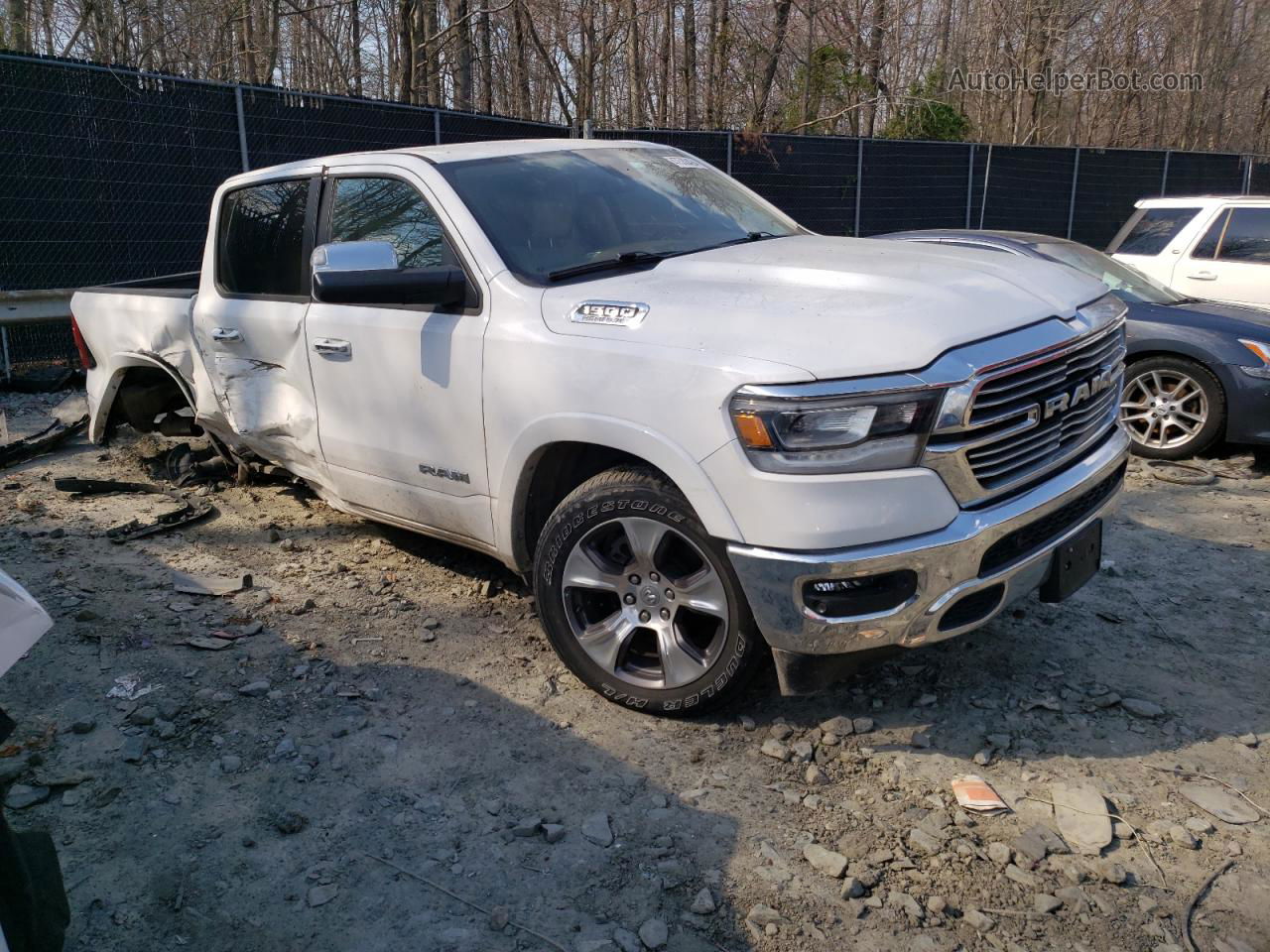 2020 Ram 1500 Laramie White vin: 1C6SRFJT0LN416929