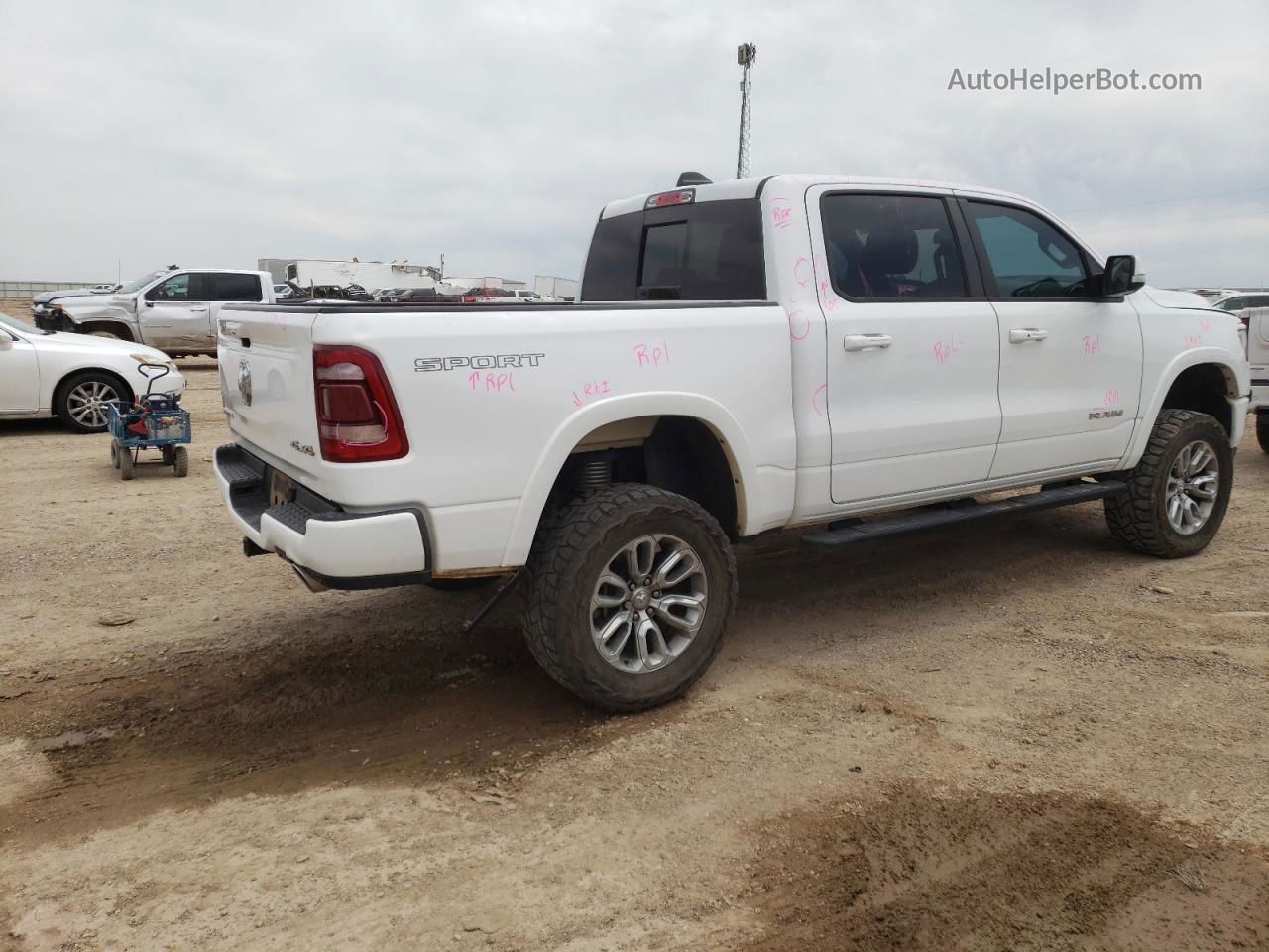 2020 Ram 1500 Laramie Белый vin: 1C6SRFJT3LN207958