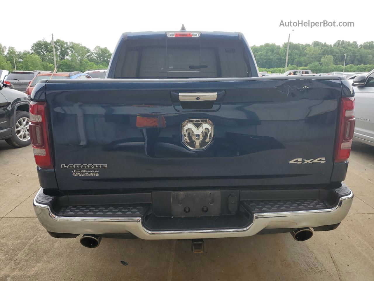 2022 Ram 1500 Laramie Blue vin: 1C6SRFJT3NN175578