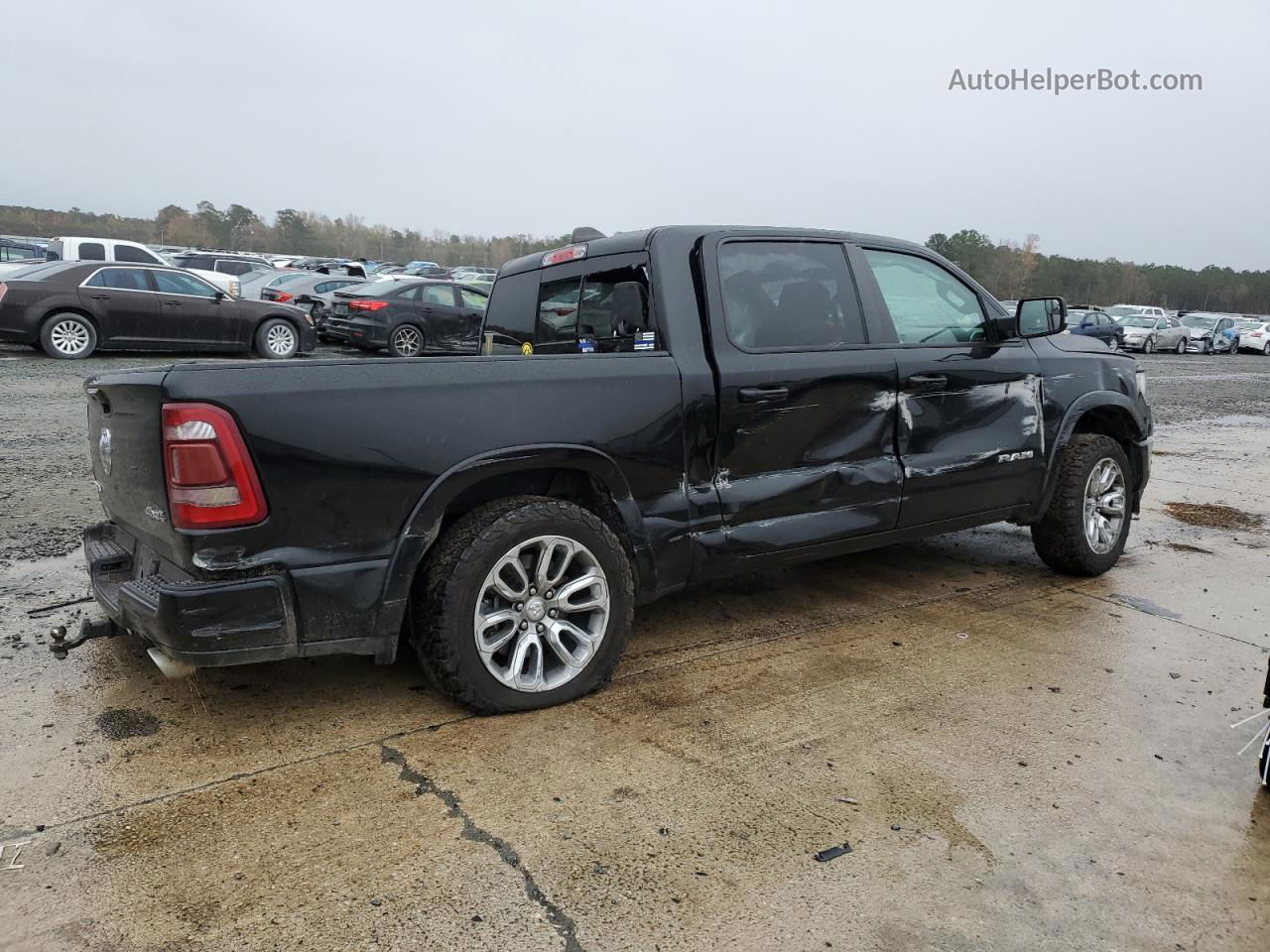 2019 Ram 1500 Laramie Black vin: 1C6SRFJT5KN710065