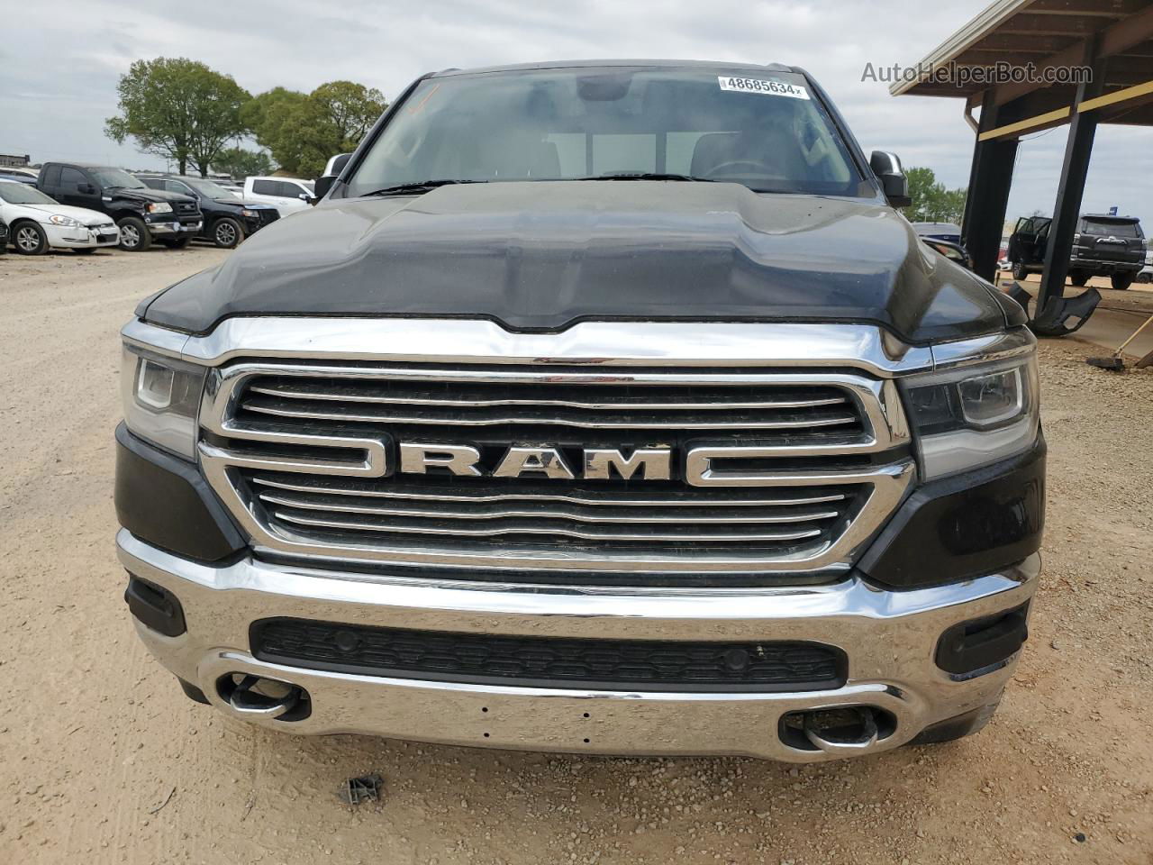 2019 Ram 1500 Laramie Black vin: 1C6SRFJT6KN695818