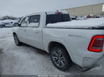 2020 Ram 1500 Laramie  4x4 5'7 Box White vin: 1C6SRFJT7LN219594