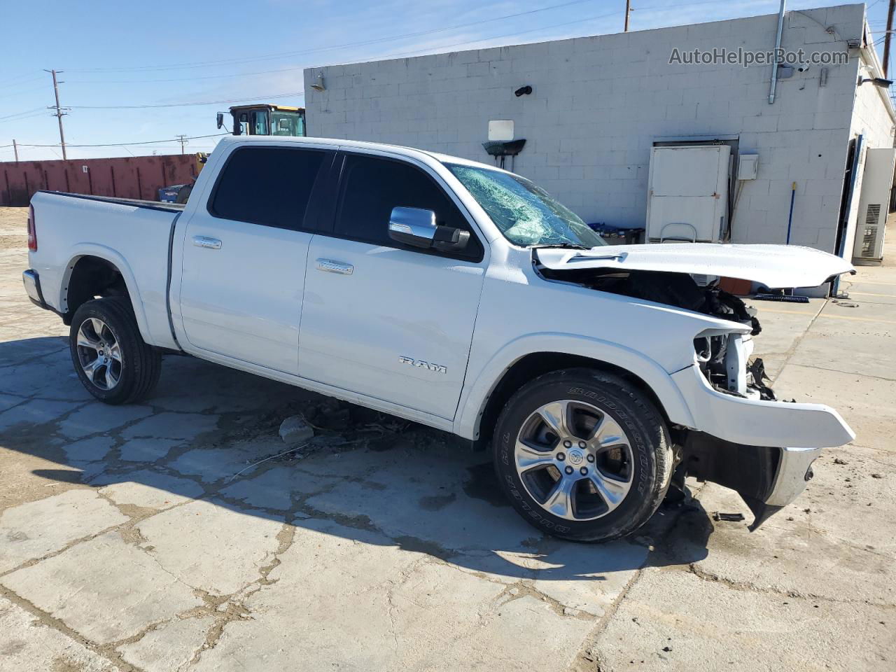 2022 Ram 1500 Laramie White vin: 1C6SRFJT9NN206929