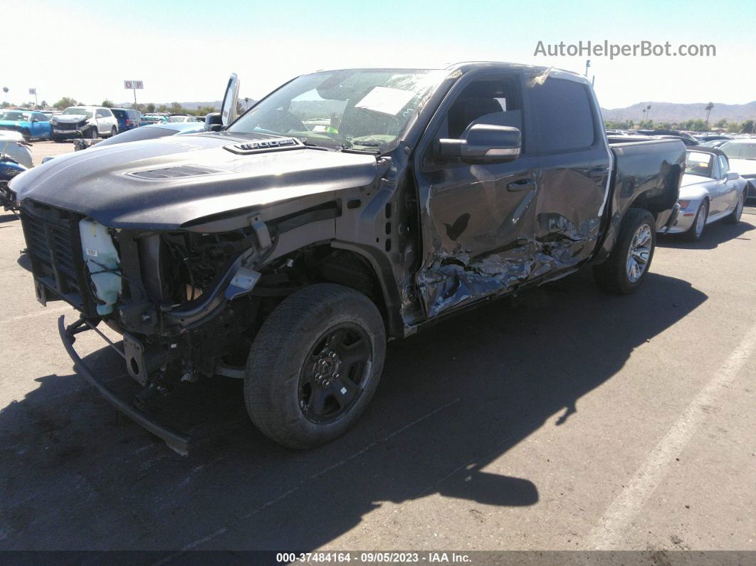 2019 Ram 1500 Laramie  4x4 5'7" Box Серый vin: 1C6SRFJTXKN574936