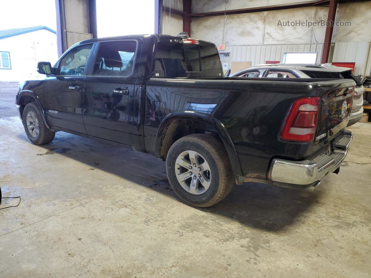 2022 Ram 1500 Laramie Black vin: 1C6SRFJTXNN479152