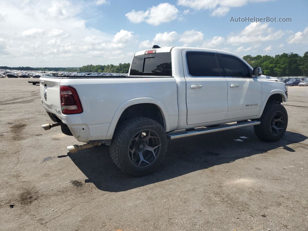 2019 Ram 1500 Longhorn White vin: 1C6SRFKT5KN796301