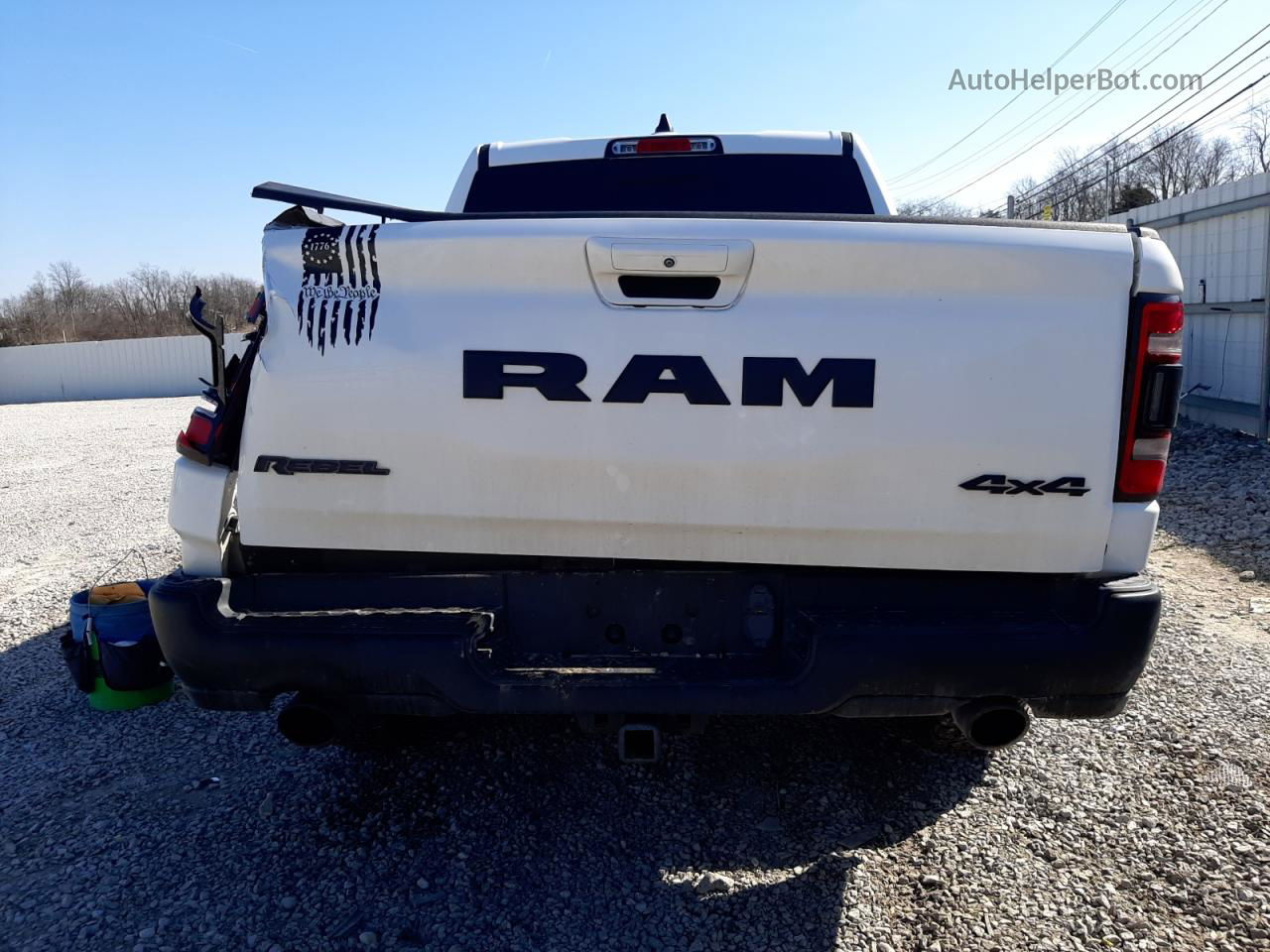 2019 Ram 1500 Rebel White vin: 1C6SRFLT5KN577062