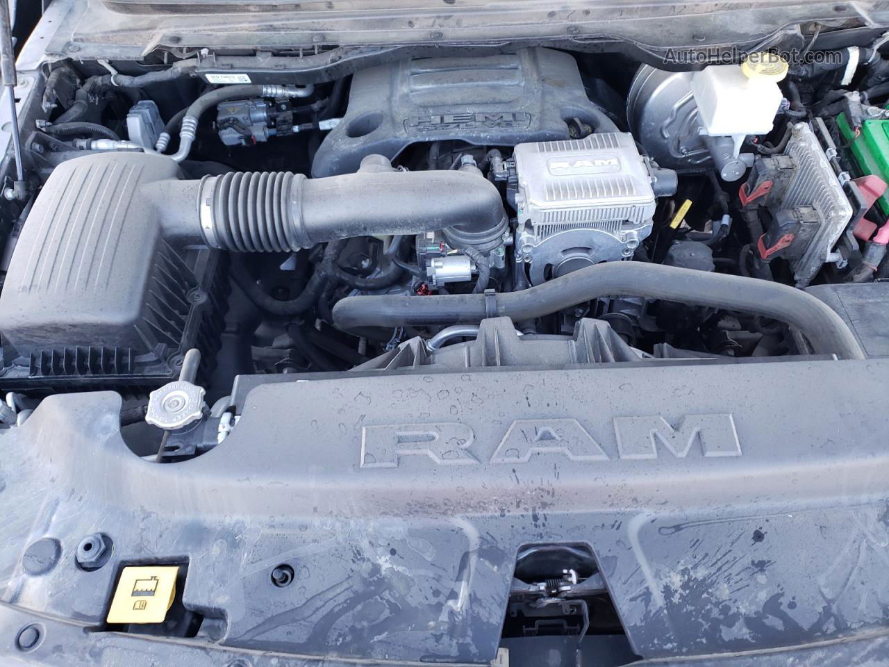 2019 Ram 1500 Laramie Blue vin: 1C6SRFRT5KN886716