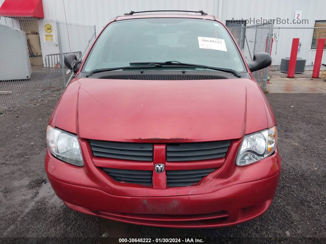 2005 Dodge Grand Caravan   Red vin: 1D4GP24R55B193663